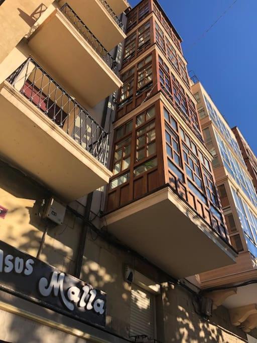 Gran Alojamiento En El Casco Antiguo De Logrono Ngoại thất bức ảnh